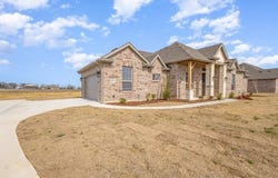 6036 Mango, Sanger, TX 76266