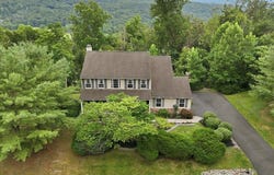 325 Shawnee Valley Drive, East Stroudsburg, PA 18302