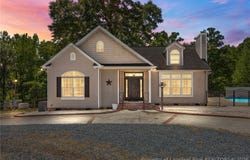 435 Thomas Way, Cameron, NC 28326