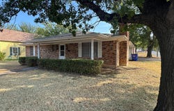 314 Hall Street, Whitesboro, TX 76273