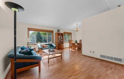 1013 Rushmore Drive, Burnsville, MN 55306