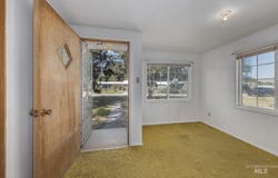 389 Annex Road, Ontario, OR 97914