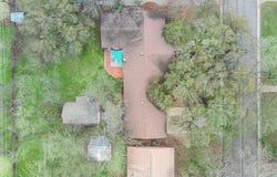 725 Falcon Drive, Woodway, TX 76712