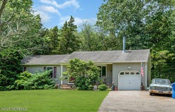 124 Cedar Swamp Road, Jackson, NJ 08527