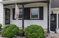 402 7th Street SE, Stewartville, MN 55976