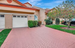 9720 S Malvern Dr, Tamarac, FL 33321