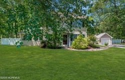 68 Frank Applegate Road, Jackson, NJ 08527
