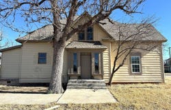 510 W 12th, Plainview, TX 79072