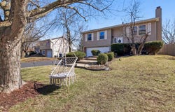 5621 Fernwood Court, Matteson, IL 60443