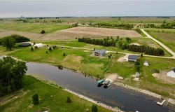 48122 Isaac Lane, Big Stone City, SD 57216