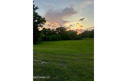357 Robinson Springs Road, Flora, MS 39071