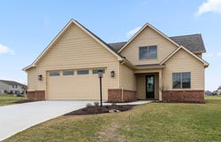 1303 Troon Court, Auburn, IN 46706