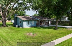 2317 Gateway Ave, Grand Island, NE 68803
