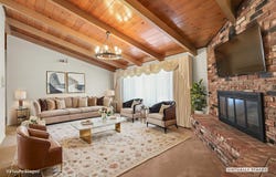 910 Hallmark Drive, Redding, CA 96001