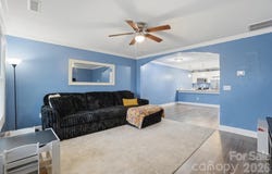 1629 Oak Leaf Drive, Hickory, NC 28601