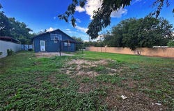 216 E 9th Street, Coleman, TX 76834