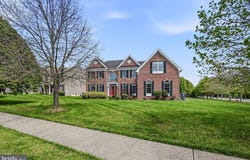 211 AUDUBON Drive, BEAR, DE 19701