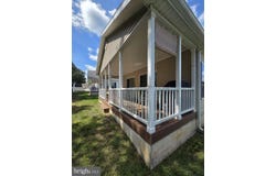 86 PINETREE Lane, MAYS LANDING, NJ 08330