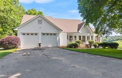 122 Tritt Road, Dahlonega, GA 30533