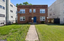 4811 QUARLES STREET NE, WASHINGTON, DC 20019