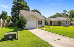 3714 Elizabeth Avenue, New Bern, NC 28562