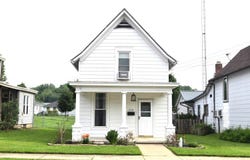 335 E 11th, Brookville, IN 47012