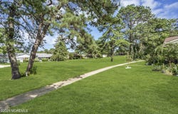 29b Gramercy Lane, Manchester, NJ 08759