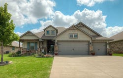 409 Frisco Ridge Road, Yukon, OK 73099