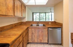 8701 SW 30th St, Davie, FL 33328