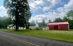 15750 N Q Drive, Bellevue, MI 49021
