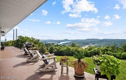 166 Short St, Kingston, TN 37763