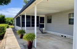 813 E Norman St, Lady Lake, FL 32159
