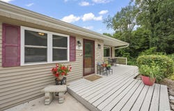 161 TEN MILE CREEK Road, East Peoria, IL 61611