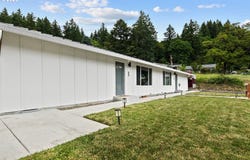 1002 CEDAR ST, Kalama, WA 98625