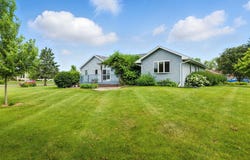 461 E Clancy St, Jefferson, WI 53549