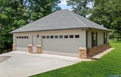 139 Summit Point, Guntersville, AL 35976