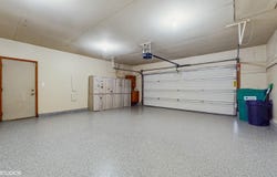 8844 Oakwood Avenue, Munster, IN 46321