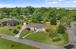 8156 Southwind Drive W, Irvington, AL 36544