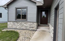 504 Cedar Dr, Harrisburg, SD 57032