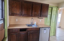 1043 Delaware Avenue, Island Park, NY 11558