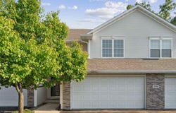 5794 Oakwood Ave NE, CedarRapids, IA 52402