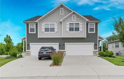 3807 SW Walsh Drive, Lee's Summit, MO 64082
