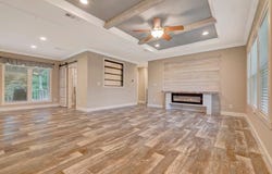 570 4th Street, Cushing, TX 75760