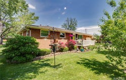 119 Bristol Court, Bethalto, IL 62010