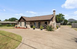 6420 CIRCO Drive, Granbury, TX 76049