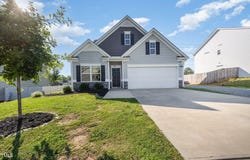 614 Marian Way, Sanford, NC 27330