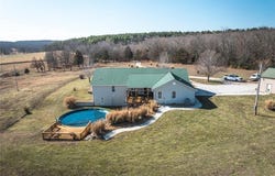 37595 Westgate Road, Plato, MO 65552