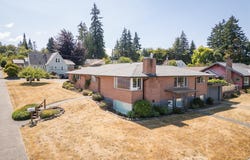 1404 S Cherry St, Port Angeles, WA 98362