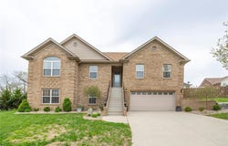 3907 Kyra Circle, New Albany, IN 47150