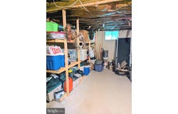 21 EUSDEN DRIVE, ASTON, PA 19014